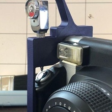 Fujifilm instax 300 self timer rig Erweiterung Gadget Kamera breit 3d print model - Mito3D