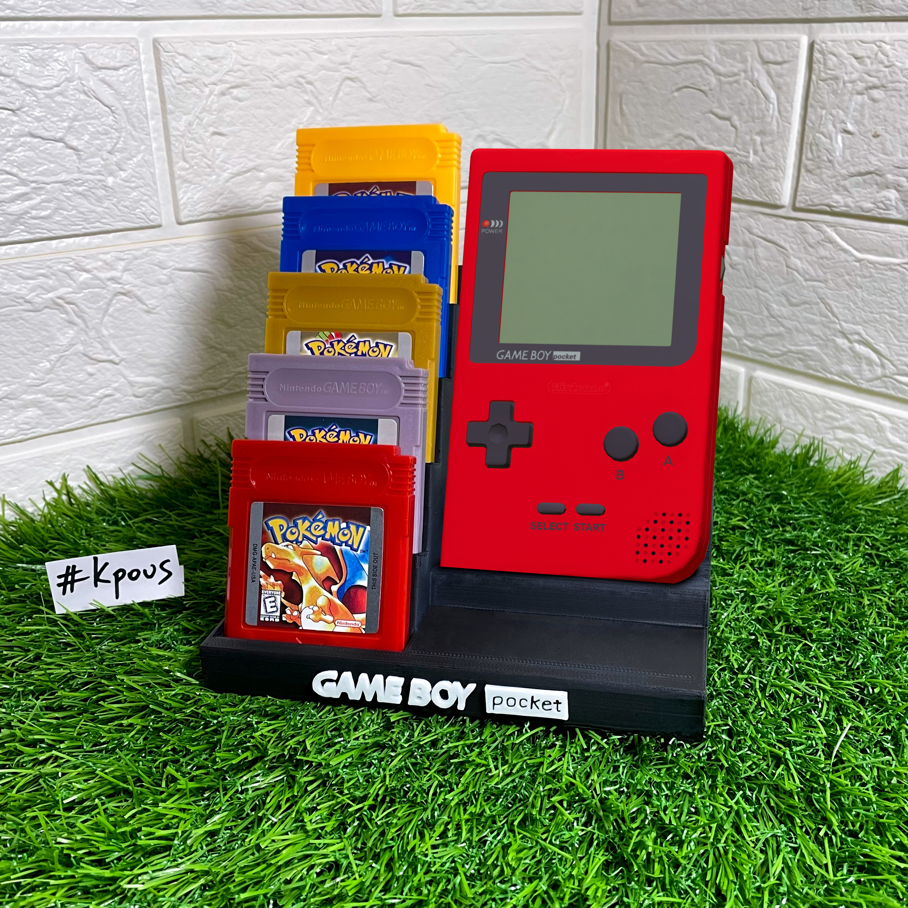 Game Boy Tasche Stand 5x Spiel Patronen Halter Unterstützung dmg01 klassisch Junge Anzeige Farbe 3D print model - Mito3D