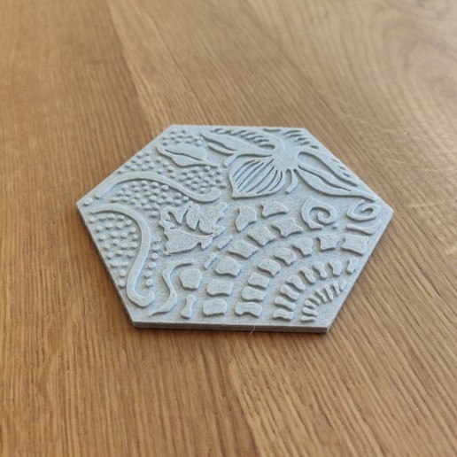 gaudi tile coaster home barcelona panot 3D print model - Mito3D