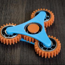 geared spinner game 3d print model - Mito3D