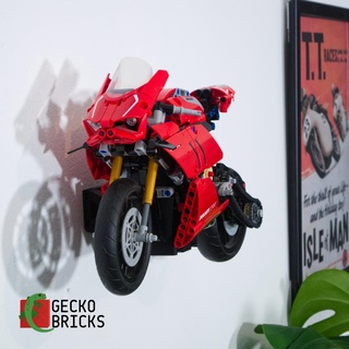 gecko bricks wall mount technic ducati panigale v4 r 42107 motorbike 3d print model - Mito3D