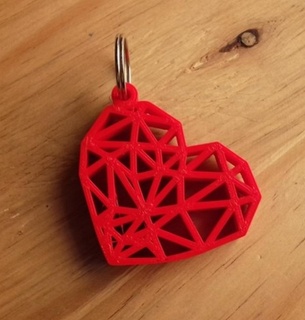 geometric red heart keychain heart red jewelry  3d print model - Mito3D