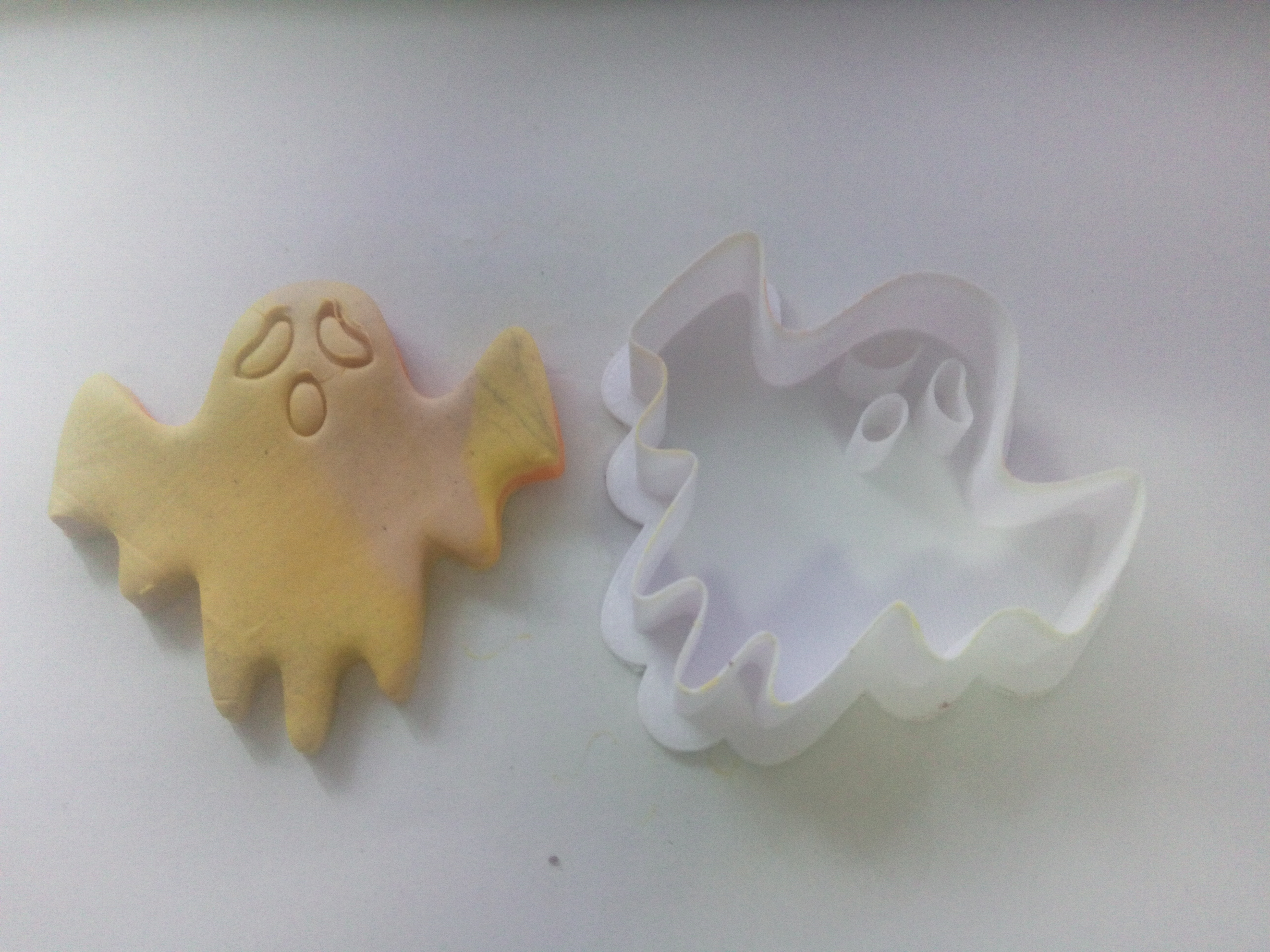 fantôme cuisine coupeur biscuit 3D print model - Mito3D