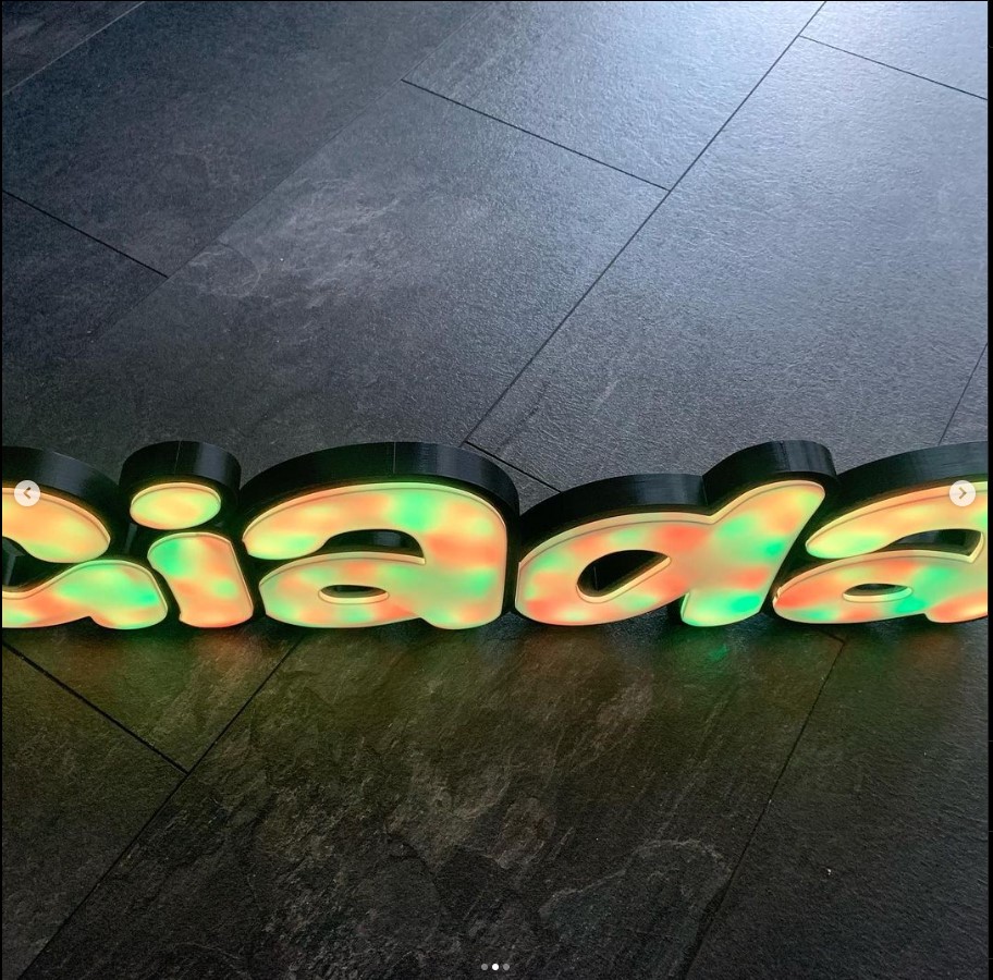 giada nooble yalpalama rgb Led ışık harfler LED ışığı led şeritler 3d duvar panelleme fikirler 3D print model - Mito3D