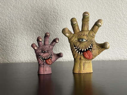 géant main monstre dents cyclope créature 3d print model - Mito3D