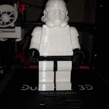 gigante de lego stormtrooper a arte star wars 3d print model - Mito3D