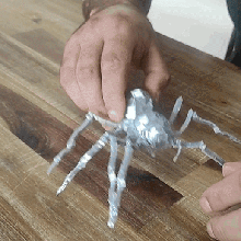 gigante araña Moviente pierna articulaciones artilugio articulado insecto animal 3d print model - Mito3D