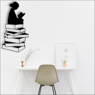 menina lendo parede decoração livro tabela 3d print model - Mito3D