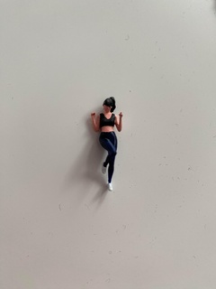 ragazza strada sport figura diorama femmina modello macchina magra donna giocatore uomo maschio 3d print model - Mito3D