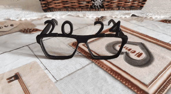 glasses 2024 end year 3d print model - Mito3D