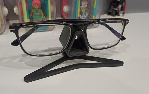 glasses holder Fashion accessories props fashion 3d print model - Mito3D