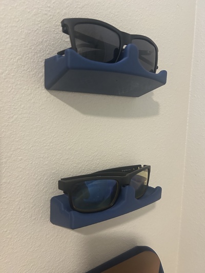 óculos parede monte suporte oculos escuros prático funcional 3d print model - Mito3D