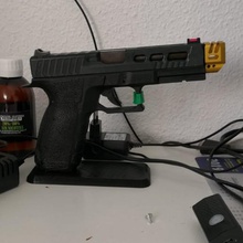 pistolet glock étagère divers le paintball rack glock18 glock17 airsoft titulaire 3d print model - Mito3D