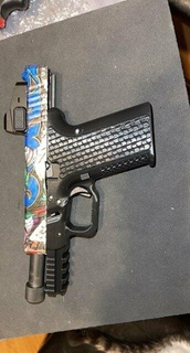 glock p80 ondulado punteado 192 17 19 armas fuego apretones cargador velocidad extendido lanzamiento FMDA pistola artístico diseños 3d print model - Mito3D