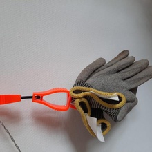 glove clips guard tool clip gloves custody belt btp electrician works building 3d print model - Mito3D
