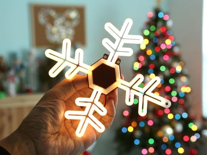 embrasé flocon neige LED nouilles adafruit Noël ornement électronique 3d print model - Mito3D