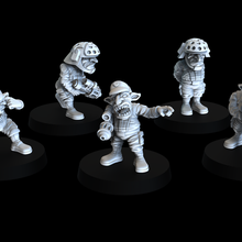 goblin technician crew game orc empire imperial infantry tech officer 3d print model - Mito3D