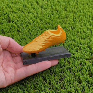dourado bota adidas troféu futebol chuteiras tênis ouro 3d print model - Mito3D