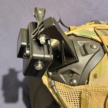 gopro auriculares estante soporte artilugio apoyo airsoft casco militar 3d print model - Mito3D