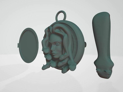 Gorgone medaglione modellato cara delevingne Caratteristiche medusa casting gioielleria 3d print model - Mito3D