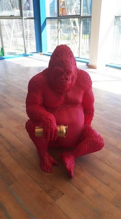 gorila sacudir gimnasio mono estatua malteada popular Arte 3d print model - Mito3D