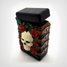 gothic box hinge art storage skull roses 3d print model - Mito3D