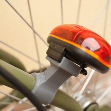 graziella lumière arrière de montage gadget vélo outil utilitaire personnalisé 3d print model - Mito3D