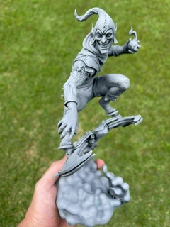 green goblin statue 3d print model - Mito3D
