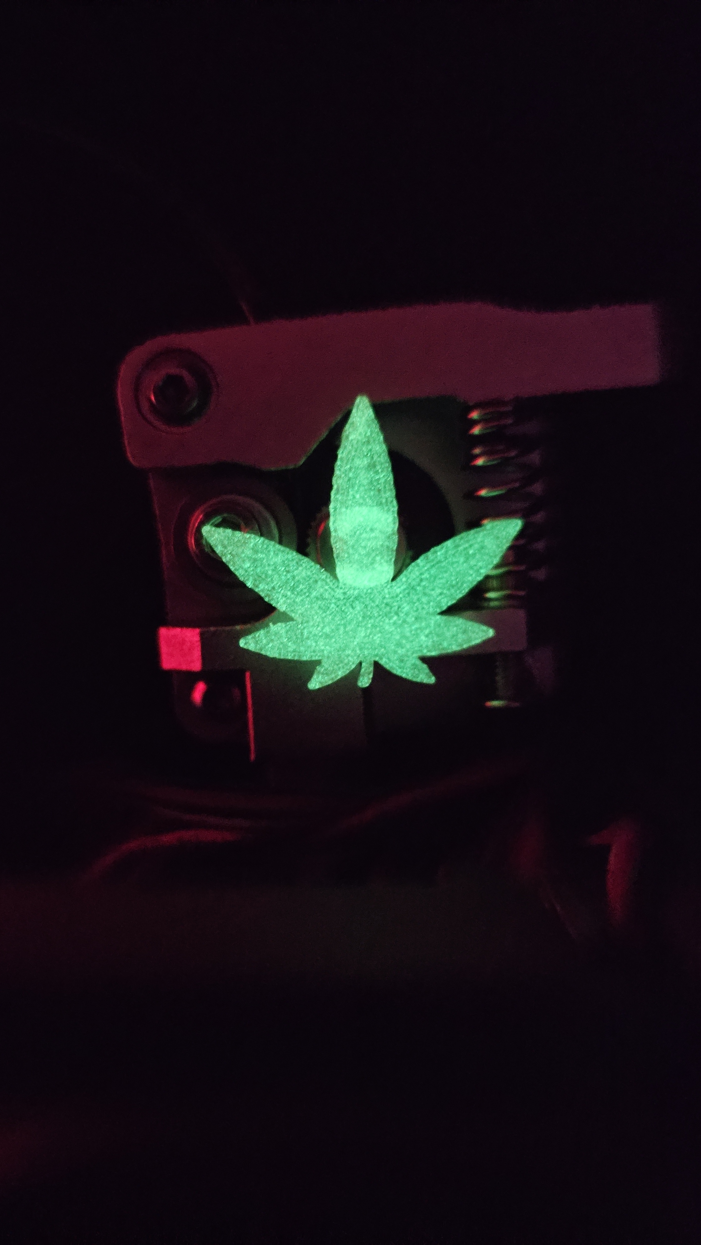 verde foglia estrusore Visualizzatore cannabis marijuana albero ender 3 3D print model - Mito3D