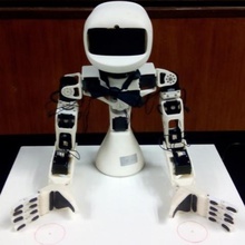 4 pinze esempi di papavero torso gadget engineeringproject progetto robot 3d print model - Mito3D