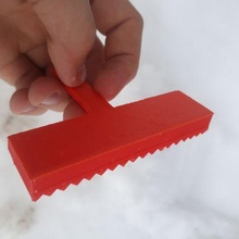 aseo peine herramienta artilugio snow peluquero 3d print model - Mito3D