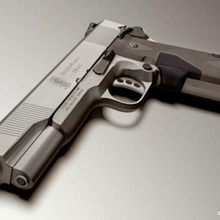 pistolet outil militaire 3d print model - Mito3D