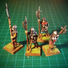 halberdiers 28mm no supports game medieval knight soldier infantry tabletop warhammer dnd fantasy halberdier 3d print model - Mito3D
