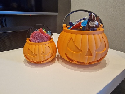 Halloween bonbons seau manipuler halloweenxcults 2023 citrouille décorations jack lanterne 3d print model - Mito3D