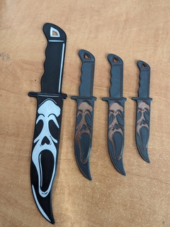 Víspera Santos cuchillos paquete 1 gritar horror pennywise jason cuchillo cara fantasma Miguel myers 3d print model - Mito3D