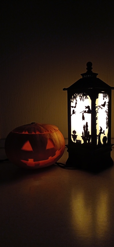 halloween lanterne banquet lampe luminaire rétro citrouille sorcière morts vivants cimetière volant souris balai lune fantôme gothique intéressant 3d print model - Mito3D