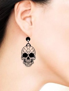 halloween skull eraring earring haloween scary ear ring 3d print model - Mito3D