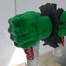 mão - espremedor de pasta dente a casa impressão-no-lugar titular arte brinquedo 3d print model - Mito3D