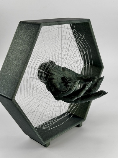 mano ragnatela corda arte ragno schermo scultura 3d print model - Mito3D
