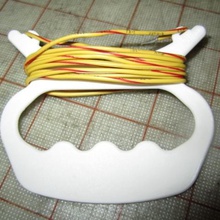 hand-held-string winder tool hand Werkzeuge 3d print model - Mito3D