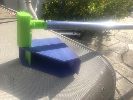 hand pole mounted gutter shovel outdoor garden activities 3d print model - Mito3D