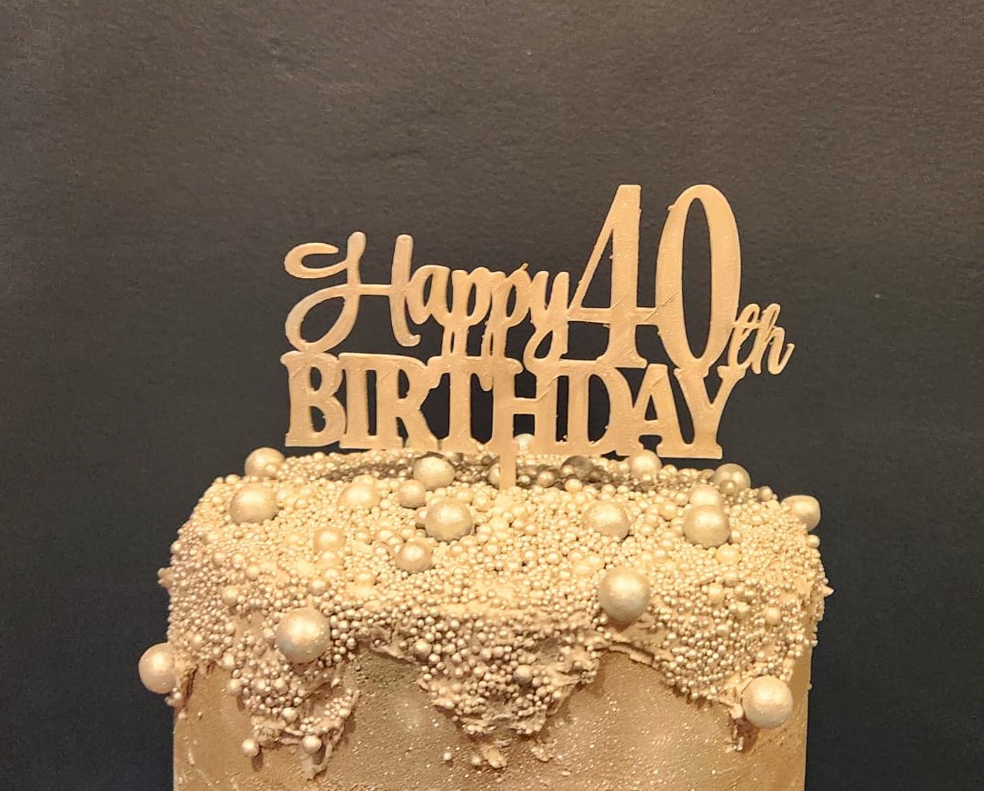 contento 40th cumpleaños pastel sombrero copa hogar casa galleta cortador horneando decoración magdalena cocina arte 3D print model - Mito3D