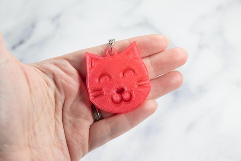 happy cat keychain animal key chain simple accessory kids cute feline 3d print model - Mito3D