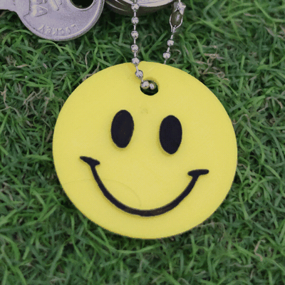 happy face keychain stl file 3d printing print in place keychain key rings keychains free 3d print model - Mito3D