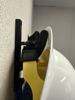 baret duvar askı inşaat kask Kulp destek düşük poli kordon anahtarlar ofis hangar 3d print model - Mito3D