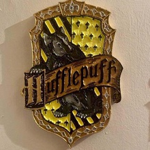 harry potter - hufflepuff plaque sign tool 3d printing logo 3d print model - Mito3D