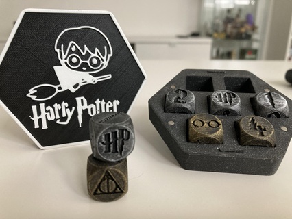 harry potter - magnetic box + dice 3d print model - Mito3D