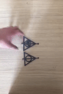 Harry çömlekçi ölümcül Hallows madalya eğirme şekil film esnek 3d print model - Mito3D