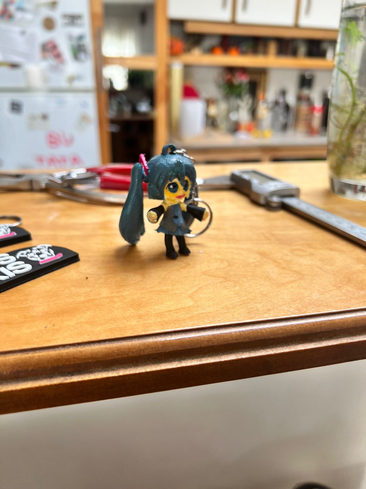 Hatsune Miku porte clés anime llavero art analyse peindre 3D print model - Mito3D