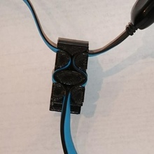 kulaklık kablosunu clip gadget 3d print model - Mito3D